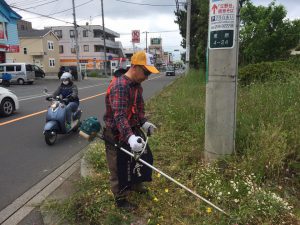 さがみ野ストリートの花壇清掃